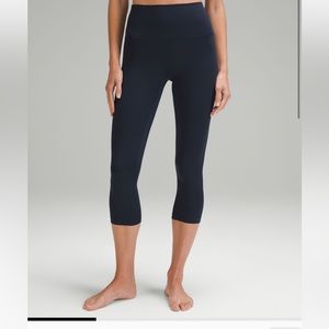 Navy Wunder Under Lululemon Leggings